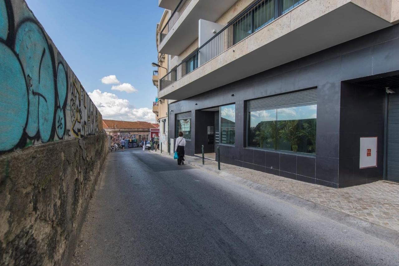 Lovelystay - Modern And Colourful Flat In The Heart Of Graca Lissabon Exterior foto